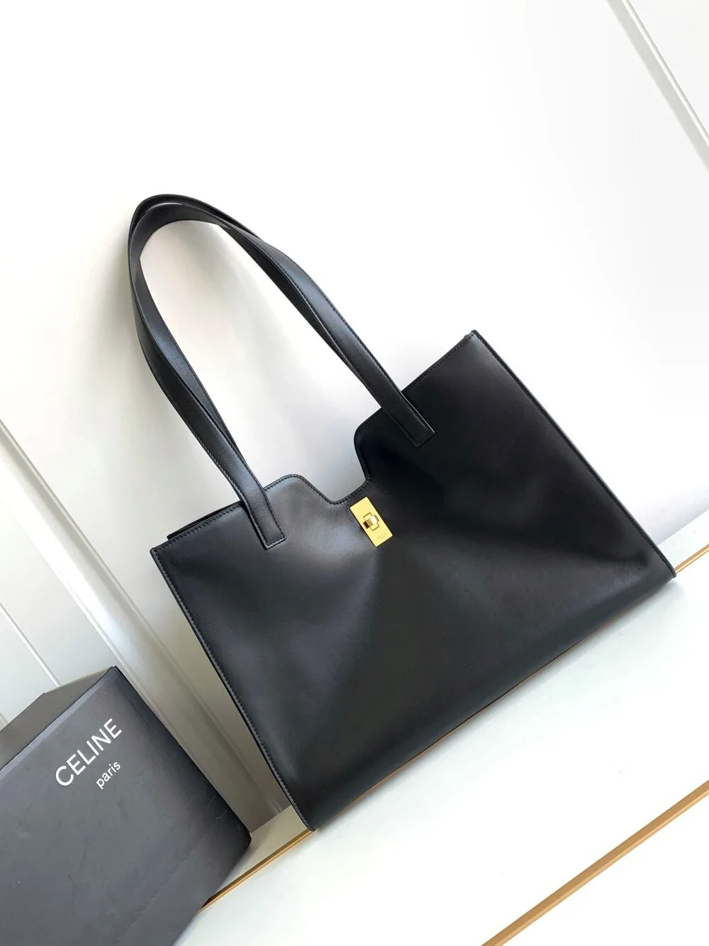Celine Cabas 16 Leather Tote Bag